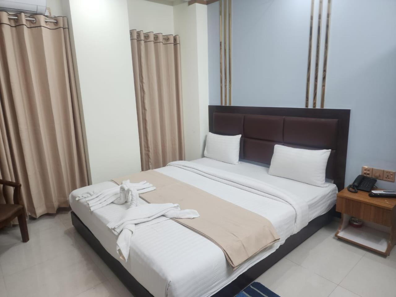 Hotel S.A International Cox's Bazar Extérieur photo